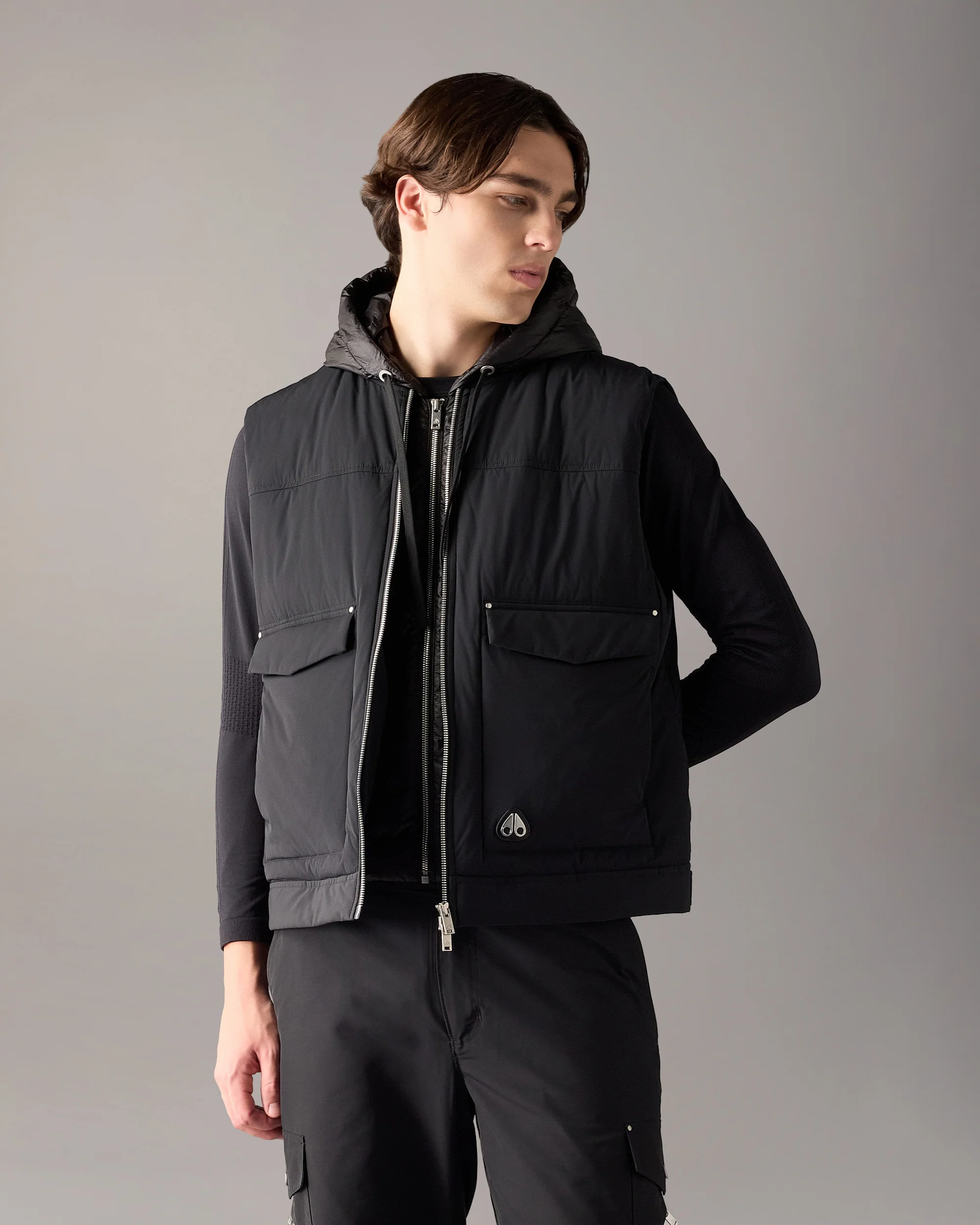 BRIXTON DOWN VEST-BLACK - Image 2
