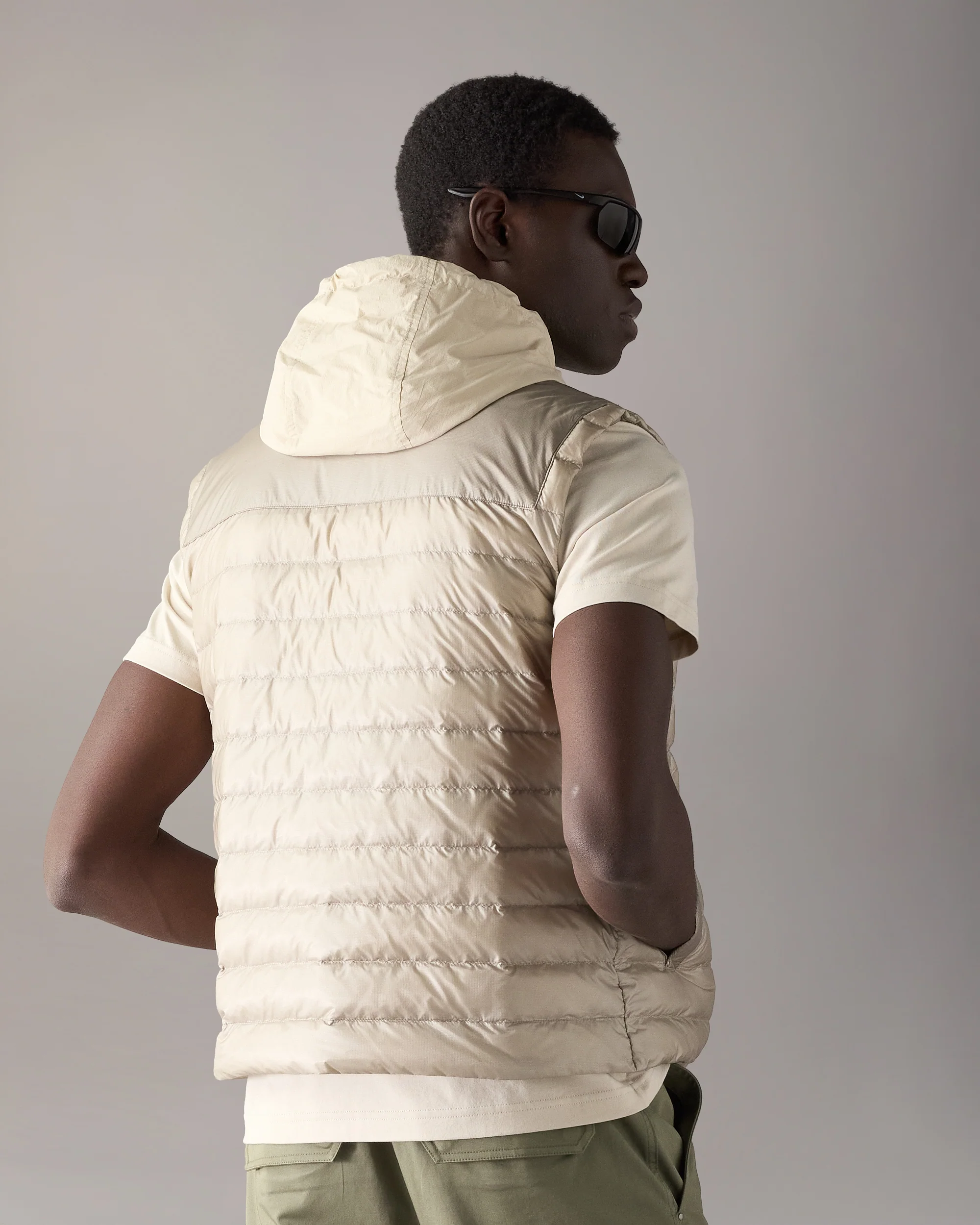 CLOUD WALKER AIR DOWN VEST-ALABASTER - Image 3