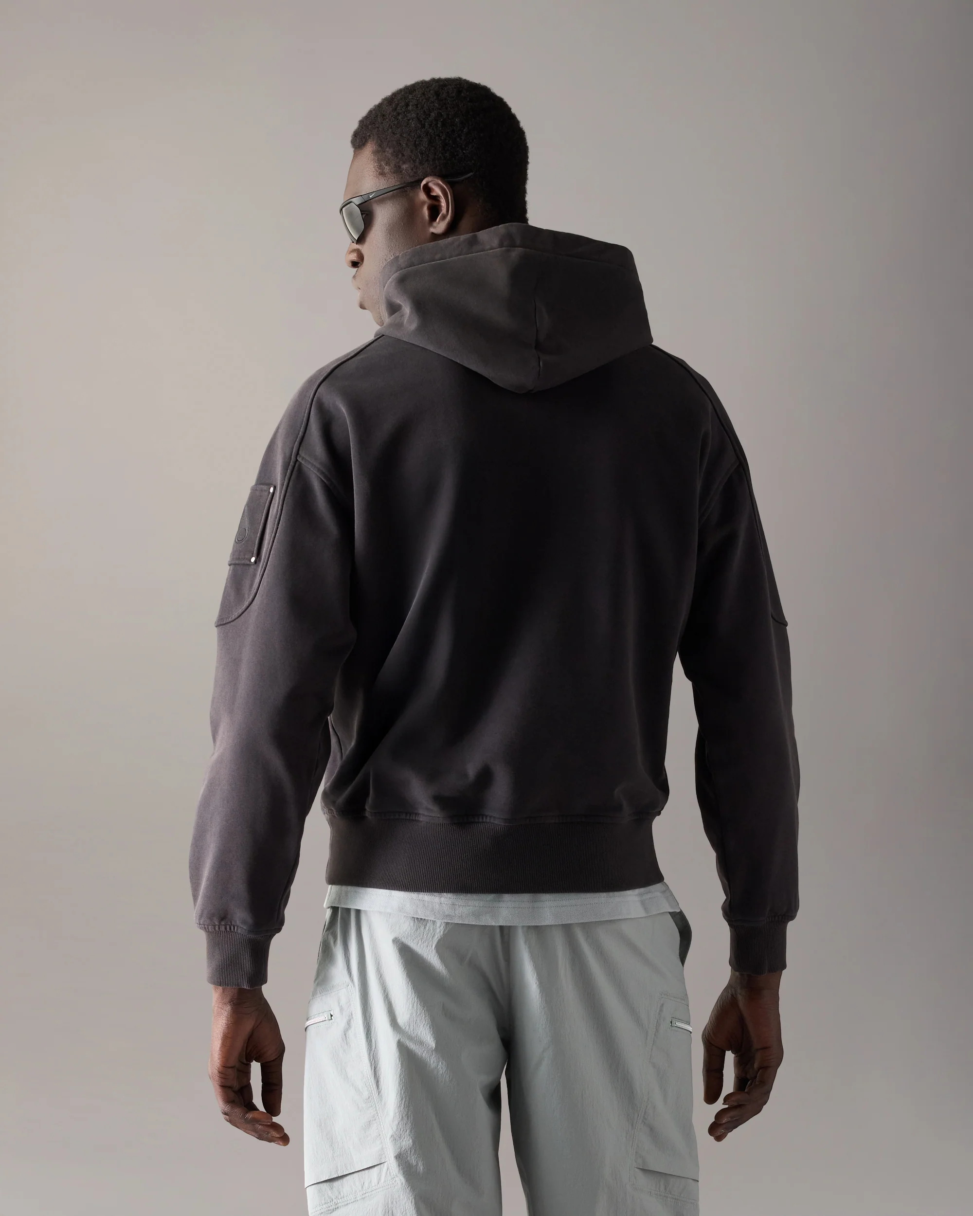 DOWNTOWN HOODIE-BLACK - Image 3