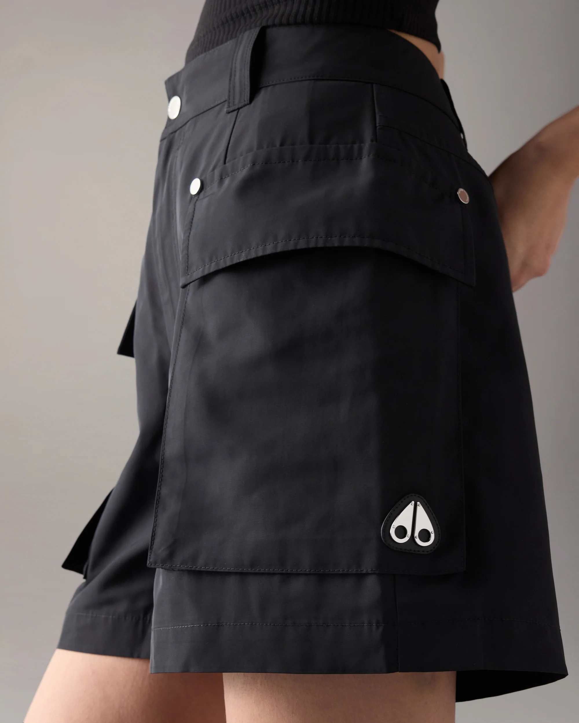 ELEVATE SHORTS-BLACK - Image 5