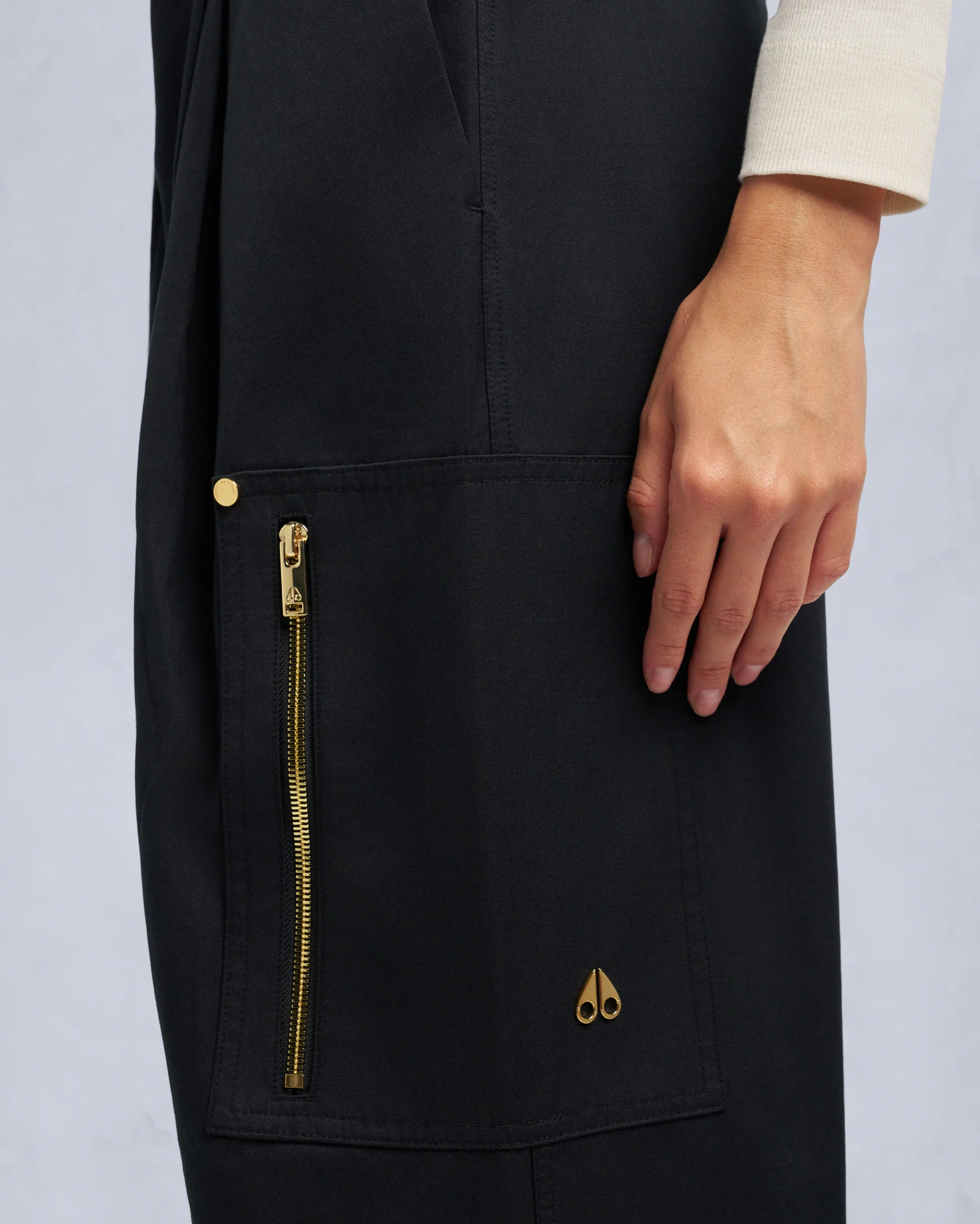 GOLD SERIES IONA CARGO PANT-BLACK - Image 6