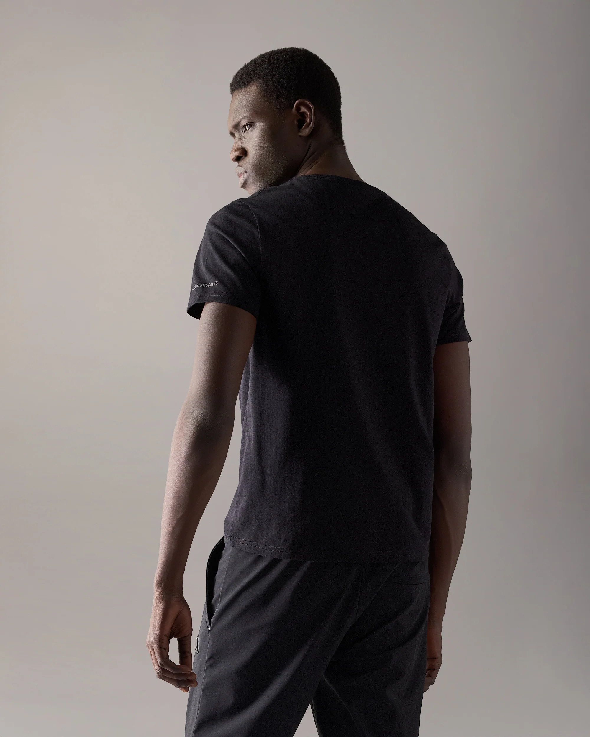 GOLD SERIES RAYDAZE LOGO T-SHIRT-BLACK - Image 3