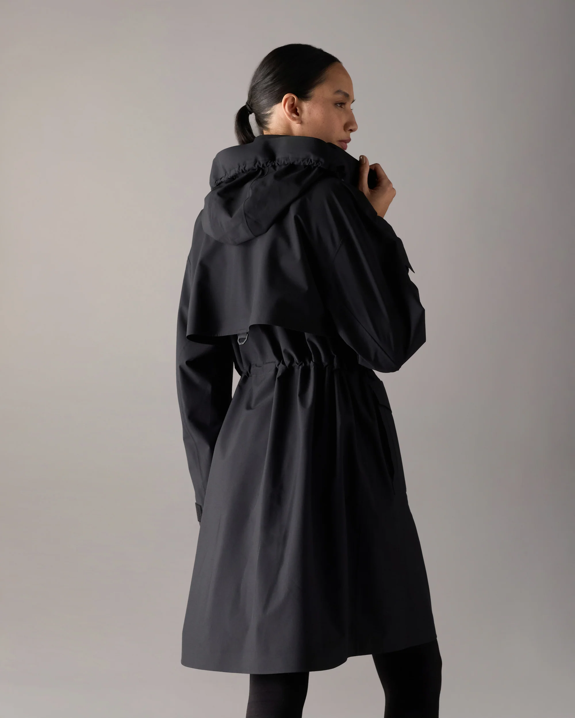 LAURIER RAIN PARKA-BLACK - Image 3
