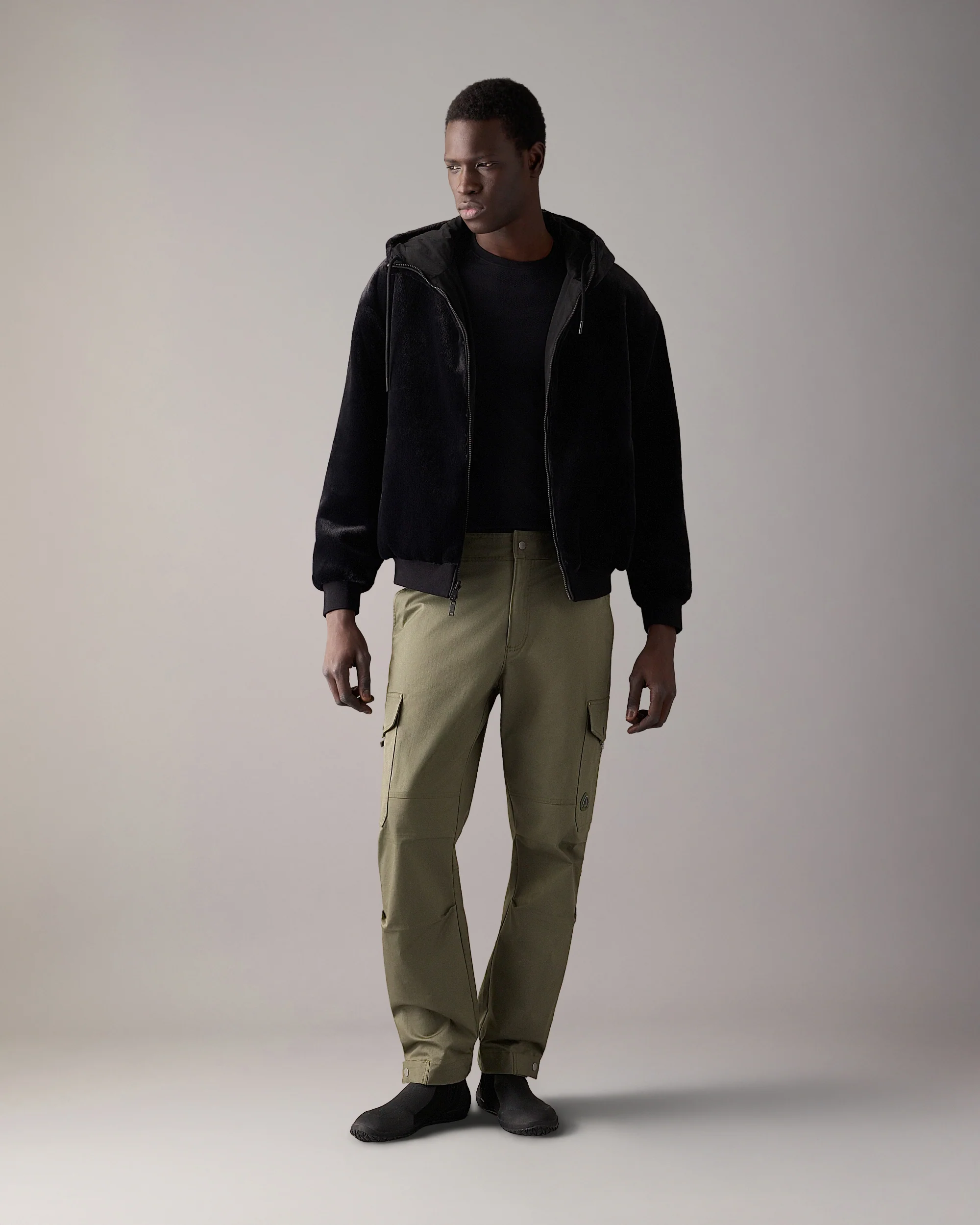 ROLAND BUNNY REVERSIBLE HOODIE-BLACK - Image 5