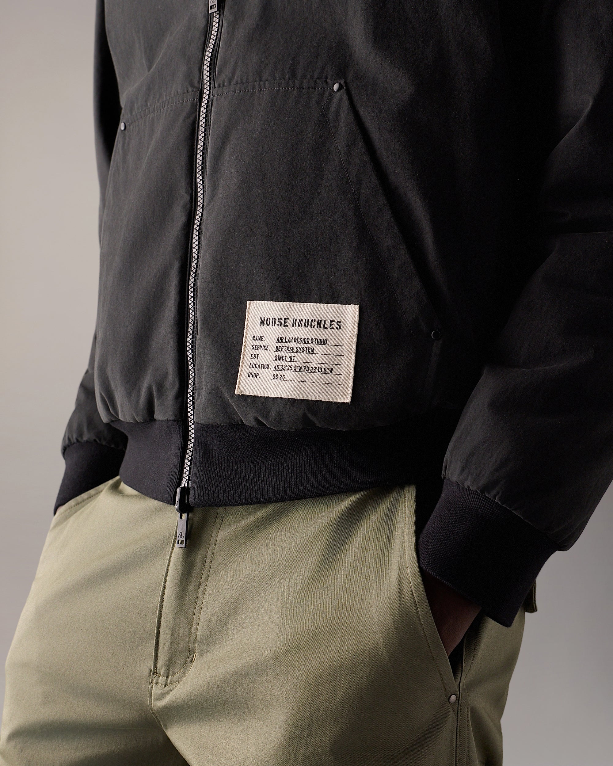 ROLAND BUNNY REVERSIBLE HOODIE-BLACK - Image 6