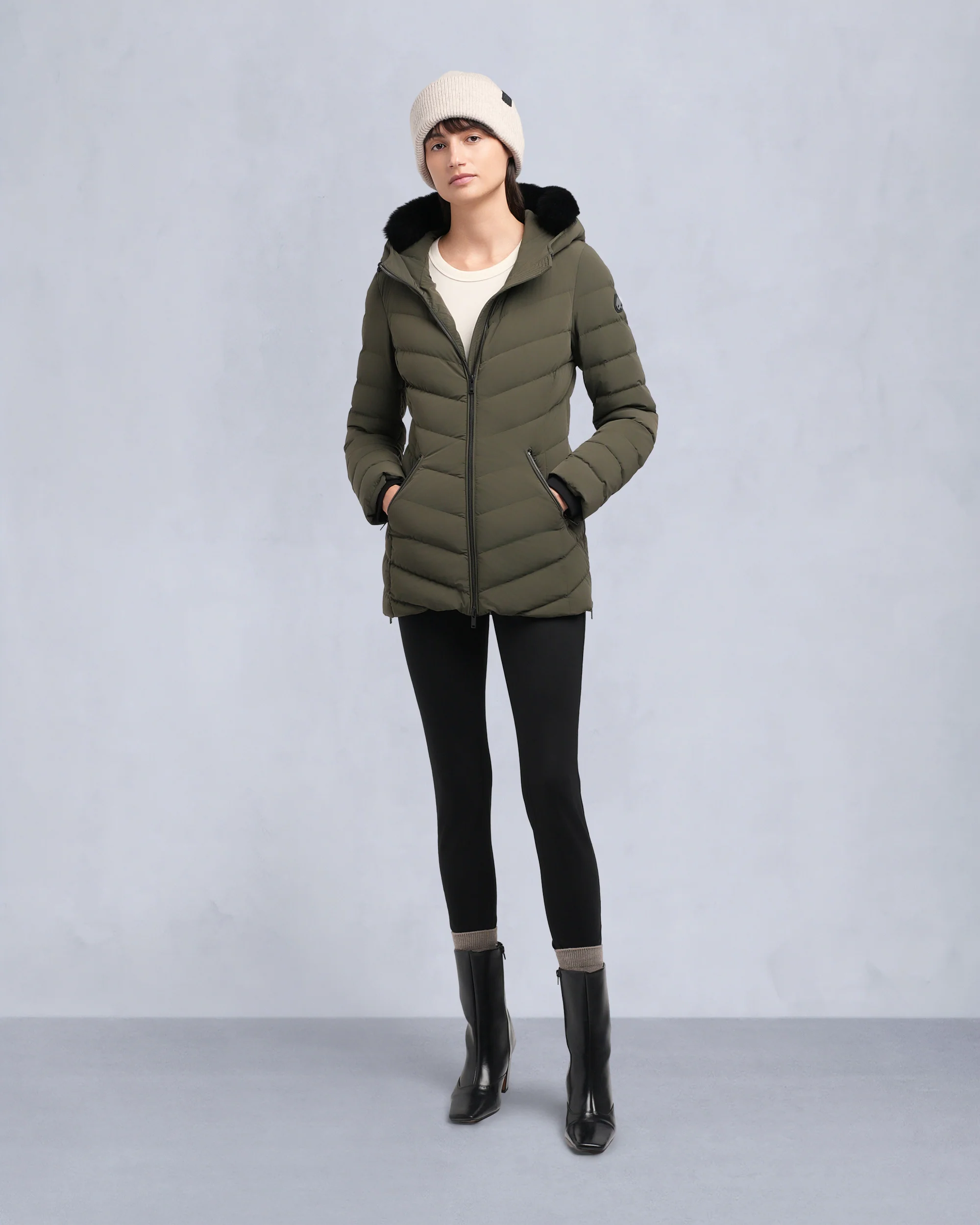 ROSELAWN SHEARLING TRIM JACKET - Image 5