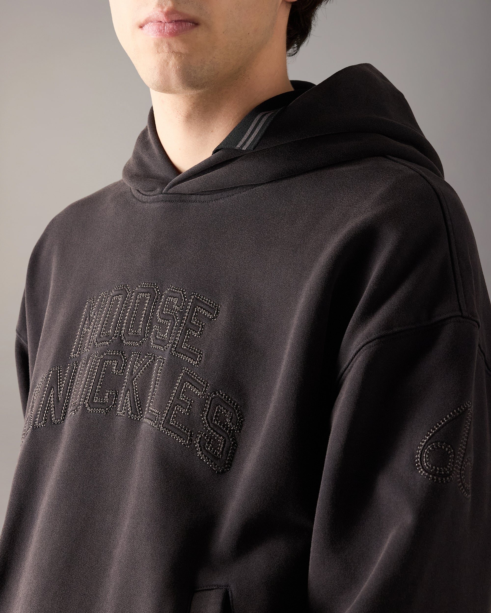 TRUE NORTH HOODIE-BLACK - Image 6